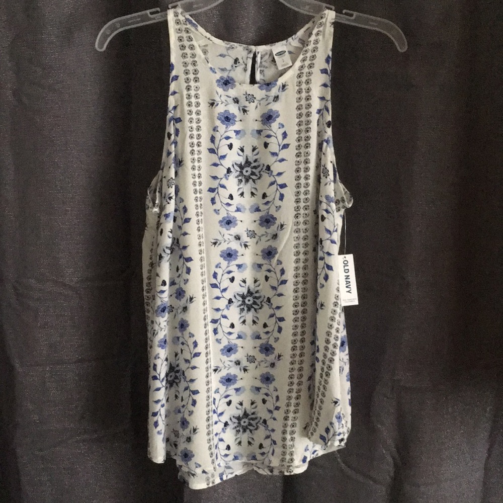 NWT Floral Rayon Tank